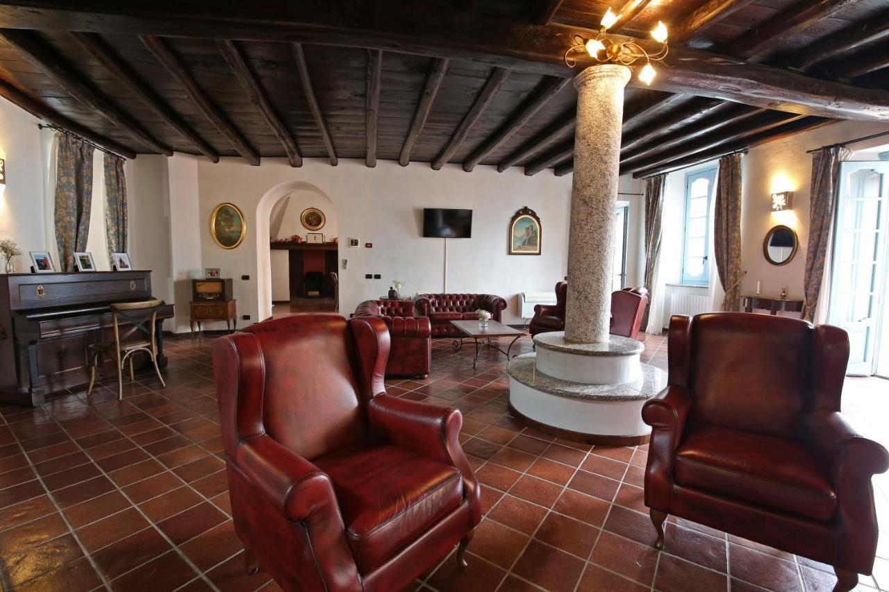 Palazzo Del Vicere Aparthotel เลซเซโน ภายนอก รูปภาพ